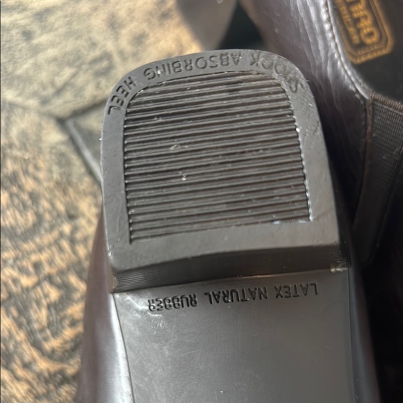 Munro American Women’s Slip-On Leather Shoes Brown - Picture 13 of 17